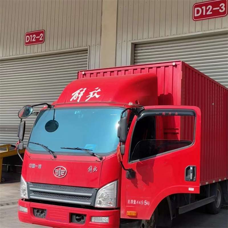 丹巴县阿拉尔市物流专线：大件快运与进仓出口的高效之旅